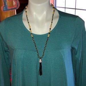Long black Crystal tassel necklace NEW 💙STYLISH